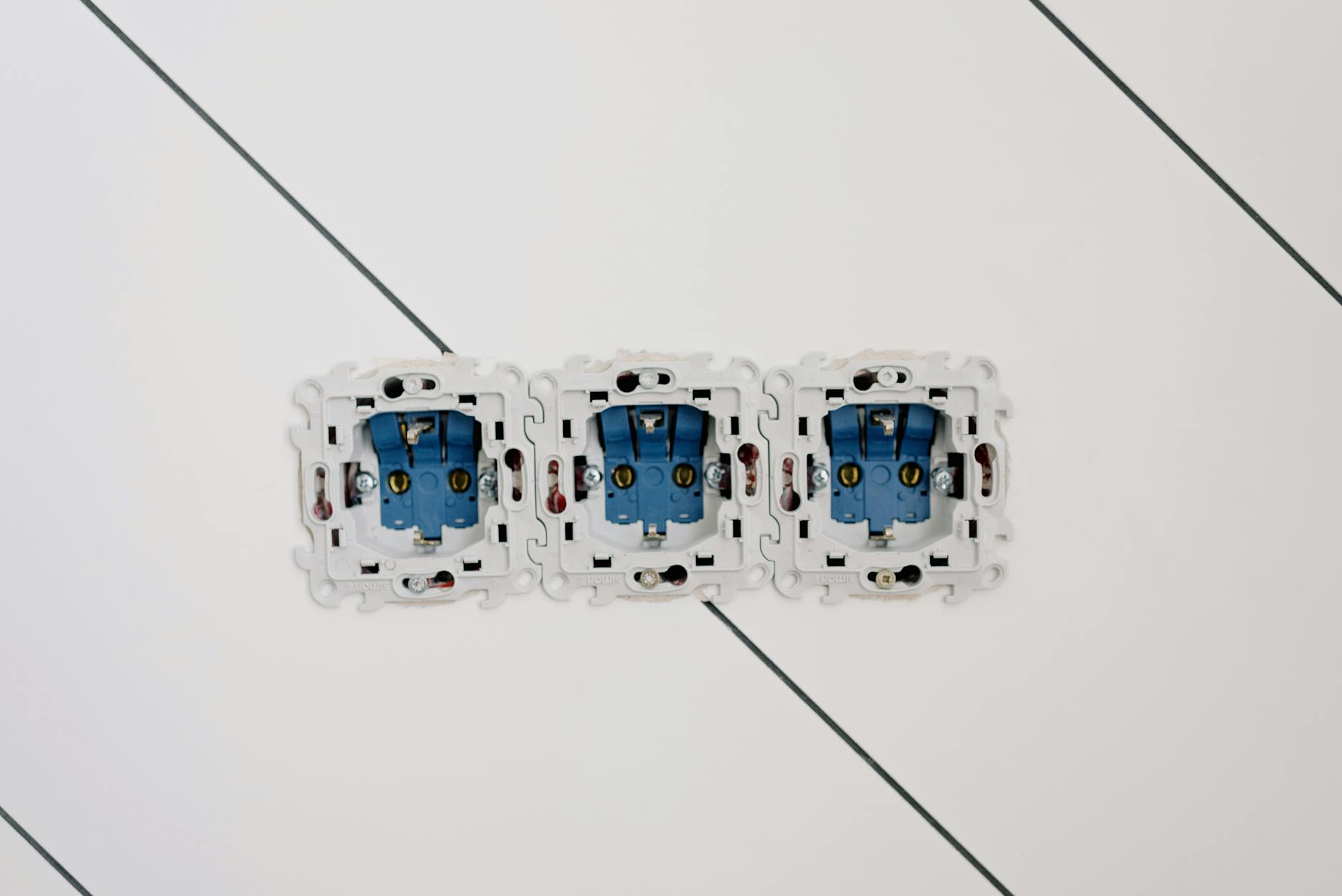 Milanówek: Awaria prądu i prognoza pogody – co musisz wiedzieć